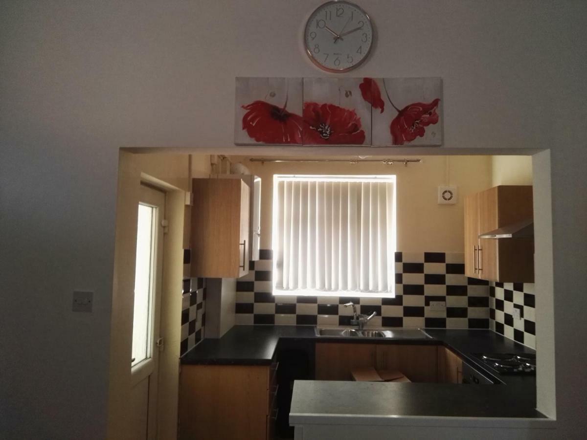 Knutsford House Holidays Манчестър Екстериор снимка